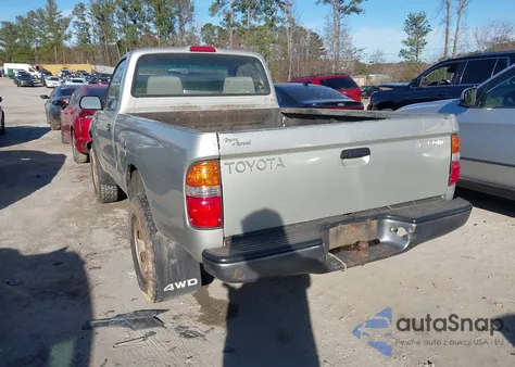 2002 Toyota Tacoma z USA, uszkodzony, nr VIN 5TEPM62NX2Z083065